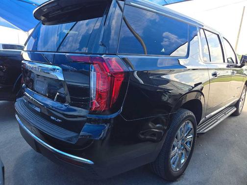 Onyx Black 2021 GMC Yukon XL SLT