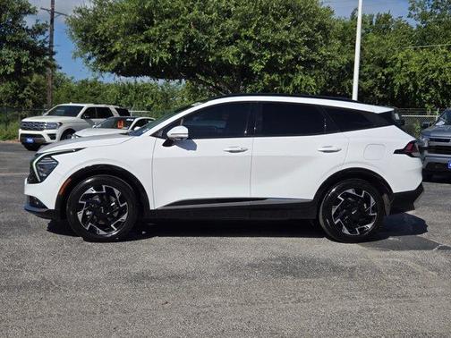 Glacial White Pearl 2023 Kia Sportage SX-Prestige