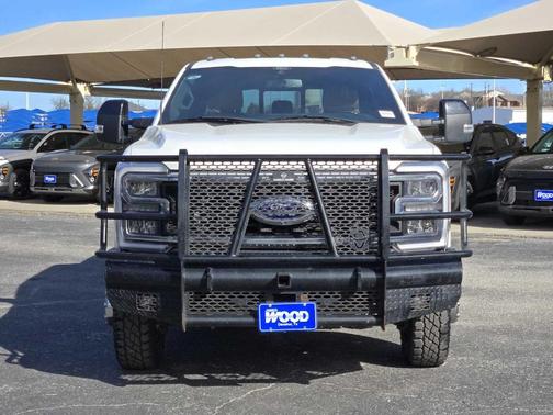 2024 Ford F-350 Lariat Super Duty