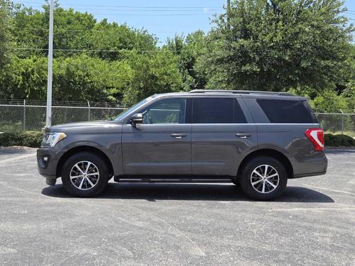 2019 Ford Expedition XLT
