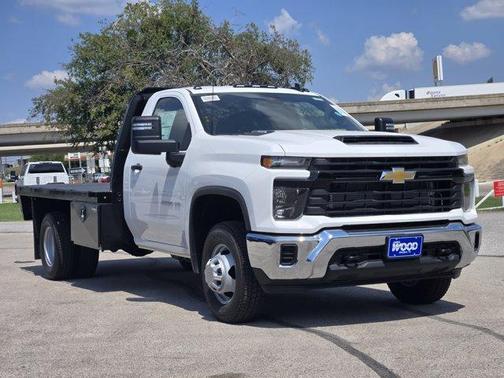 2025 Chevrolet Silverado 3500 WT