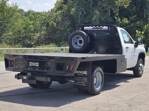 2025 Chevrolet Silverado 3500 WT