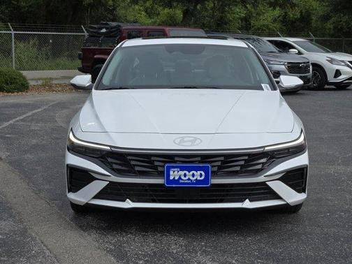 2025 Hyundai ELANTRA HEV Limited