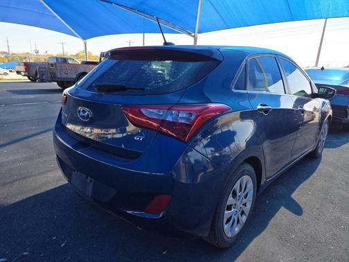 2016 Hyundai Elantra GT Base