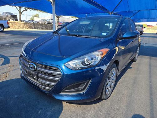 2016 Hyundai Elantra GT Base