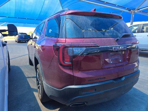 Volcanic Red 2023 GMC Acadia SLT