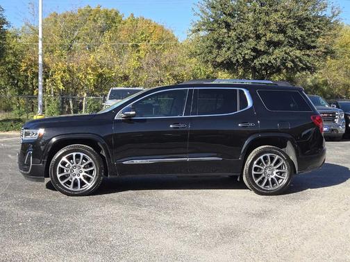 2021 GMC Acadia Denali
