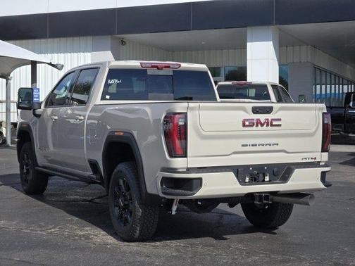 2026 GMC Sierra 2500 AT4