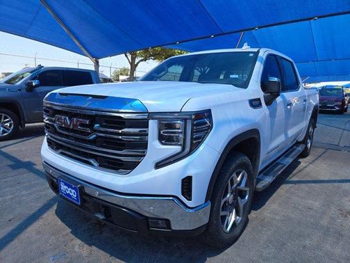 Summit White 2024 GMC Sierra 1500 SLT