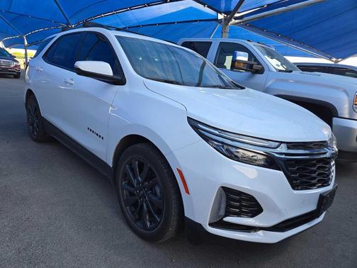 Summit White 2022 Chevrolet Equinox RS