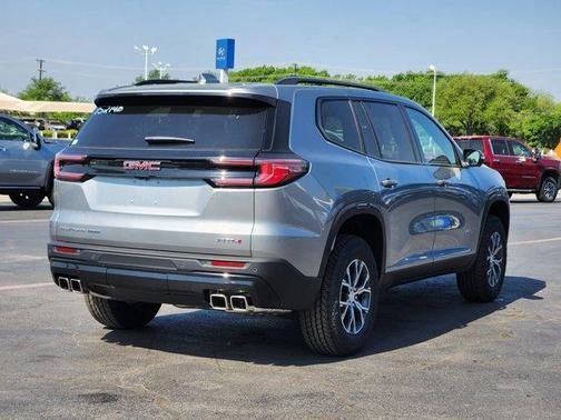 2025 GMC Acadia AT4