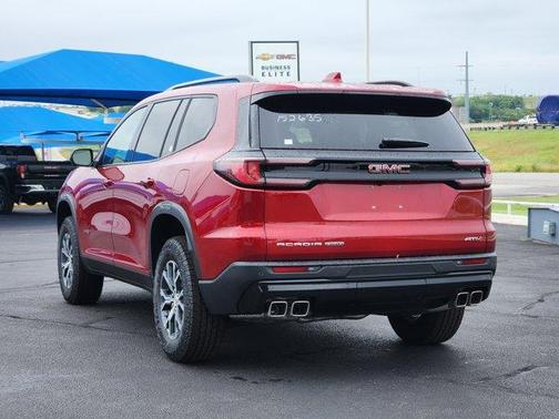 2025 GMC Acadia AT4