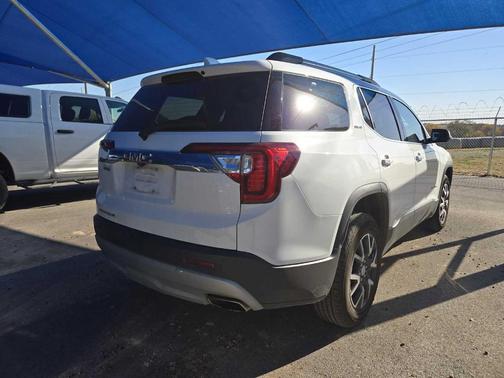 2021 GMC Acadia SLE