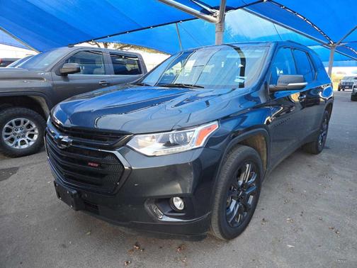 2021 Chevrolet Traverse RS