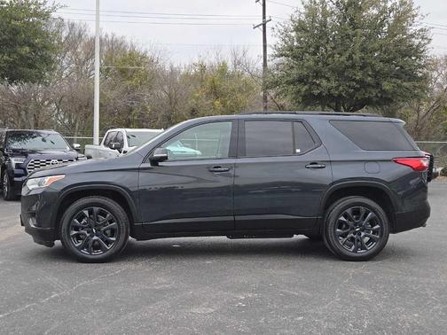 2021 Chevrolet Traverse RS
