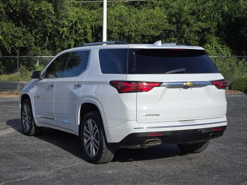 2023 Chevrolet Traverse High Country