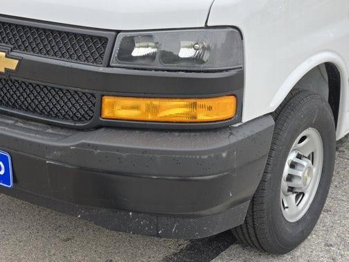 2025 Chevrolet Express 2500 Work Van