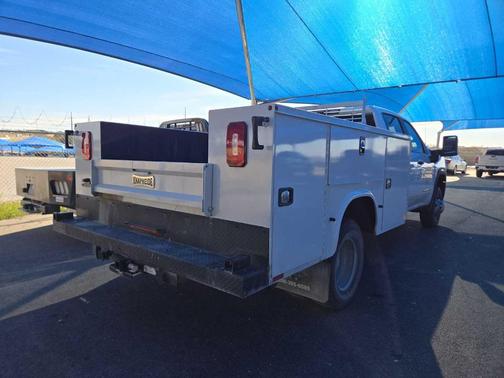 2024 GMC Sierra 3500 Pro