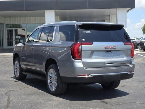 2025 GMC Yukon Elevation