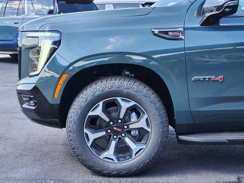 2026 GMC Yukon XL AT4