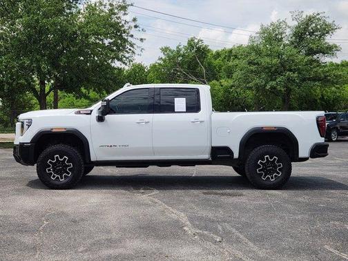 2024 GMC Sierra 2500 AT4X