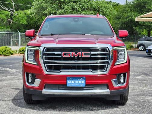 2022 GMC Yukon XL SLT
