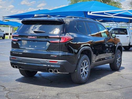 2025 GMC Acadia AT4