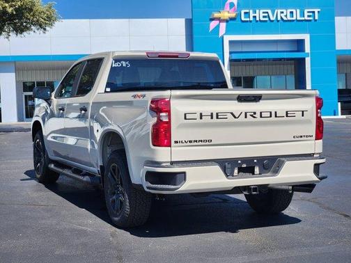 2026 Chevrolet Silverado 1500 Custom