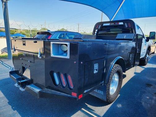 Summit White 2024 GMC Sierra 3500 Pro