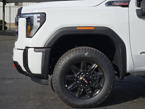 2026 GMC Sierra 2500 AT4