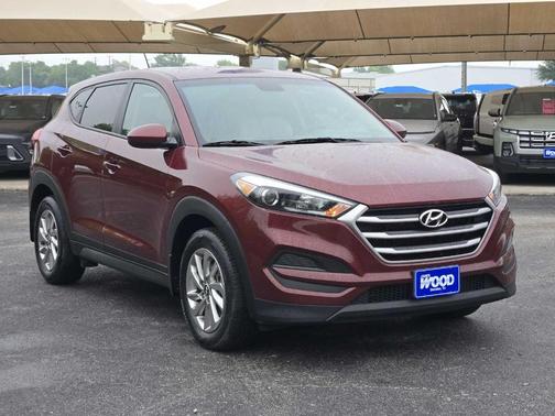 Ruby Wine 2017 Hyundai TUCSON SE