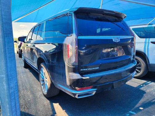 2023 Cadillac Escalade ESV Premium Luxury