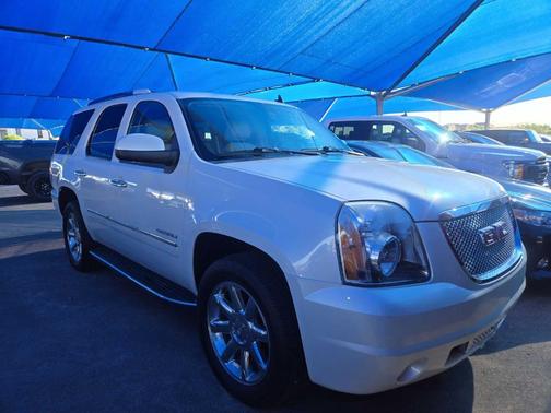 2013 GMC Yukon Denali