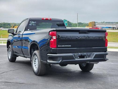2025 Chevrolet Silverado 1500 WT