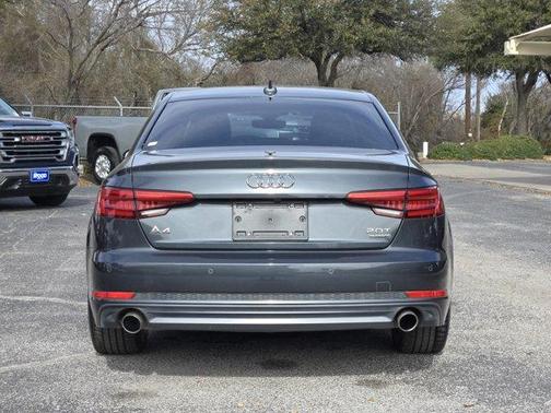 2017 Audi A4 2.0T Prestige