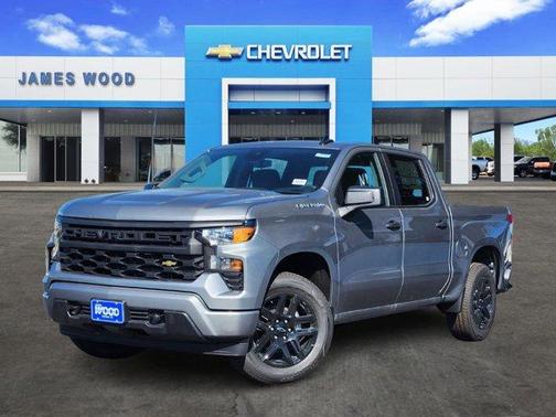 2025 Chevrolet Silverado 1500 Custom