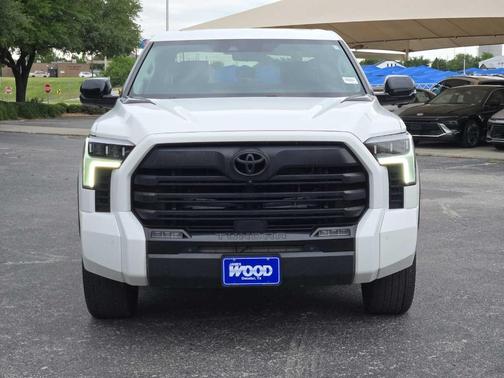 Ice 2024 Toyota Tundra Hybrid Limited