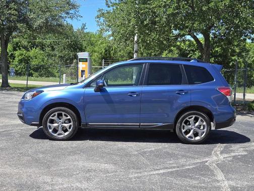 2017 Subaru Forester 2.5i Touring