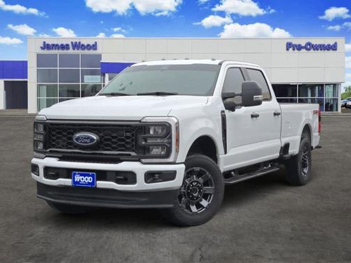 Oxford White 2024 Ford F-250 XL