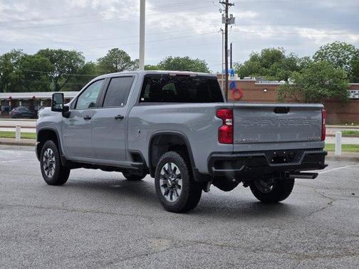 2025 Chevrolet Silverado 2500 Custom