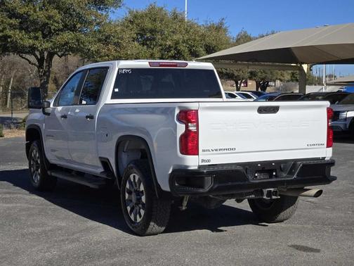 2025 Chevrolet Silverado 2500 Custom