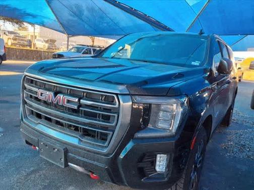 2023 GMC Yukon XL AT4