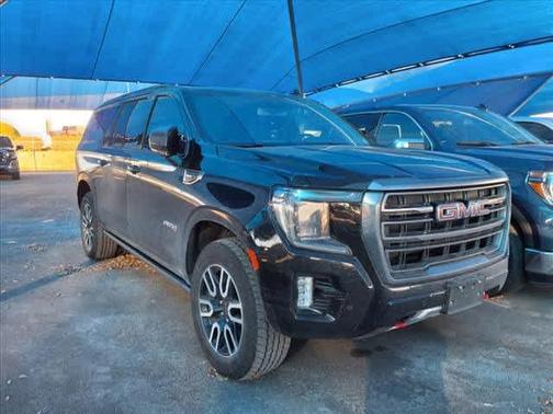 2023 GMC Yukon XL AT4