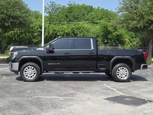 Onyx Black 2023 GMC Sierra 2500 SLE