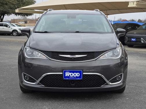 2019 Chrysler Pacifica Touring-L Plus