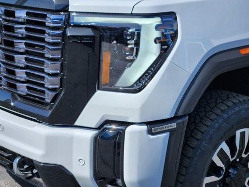 2026 GMC Sierra 2500 Denali Ultimate