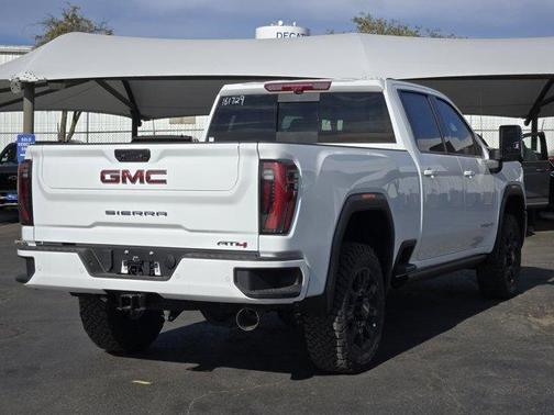 2026 GMC Sierra 2500 AT4