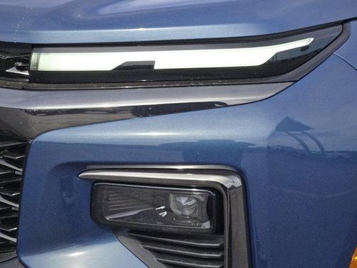 Lakeshore Blue Metallic 2026 Chevrolet Traverse Z71