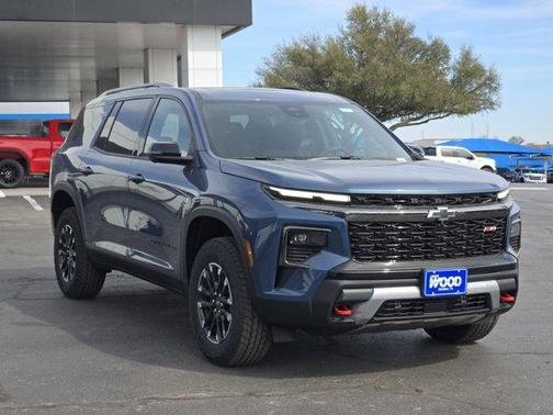 Lakeshore Blue Metallic 2026 Chevrolet Traverse Z71