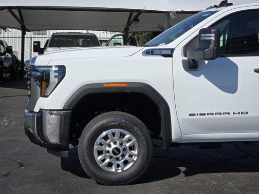 2026 GMC Sierra 2500 Pro